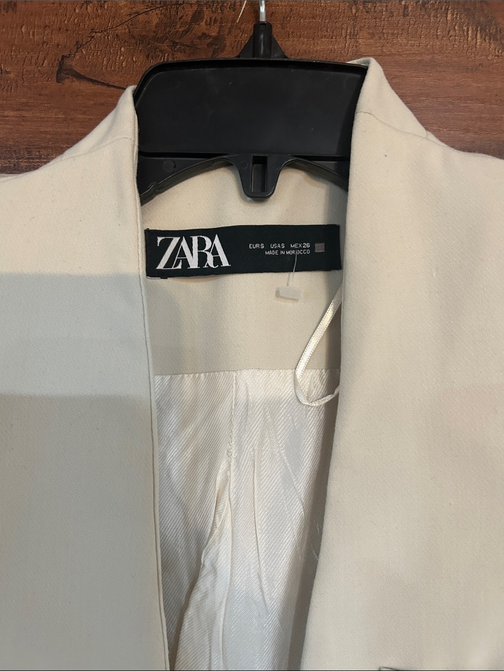 Zara Women's Light Cream Open-Front Blazer - Picture 2 of 7